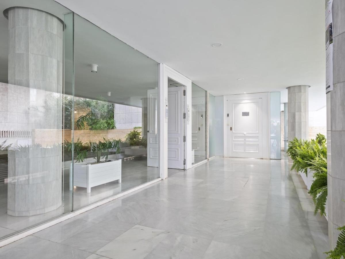 Winahost Pedralbes Apartment *